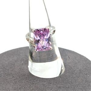 925 Sterling Silver Lavender Checkerboard Cut Rectangular Glass Stone Ring Sz 6